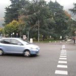 横断歩道を渡ると十日町通り